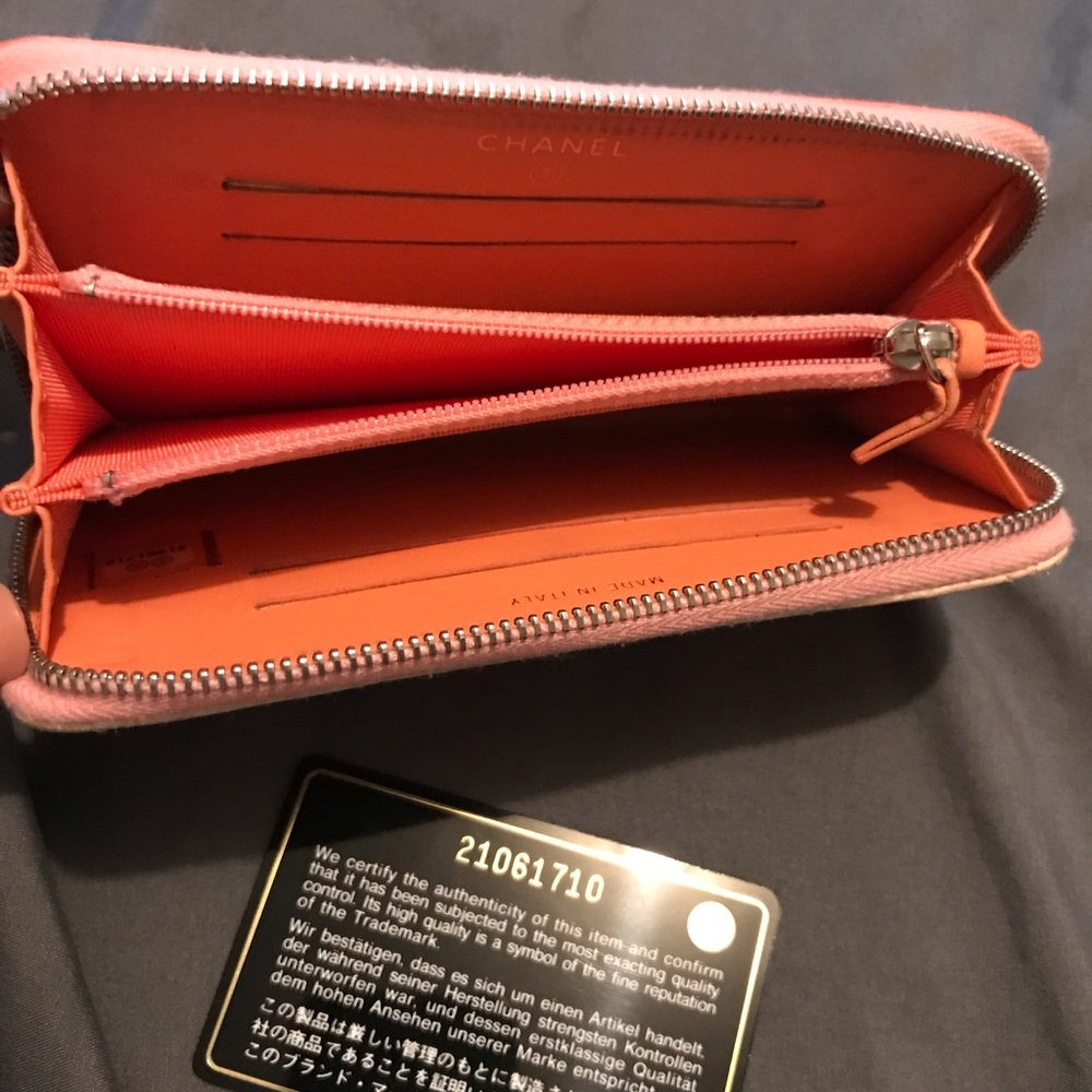 💕 PINK OMBRÉ CHANEL WALLET - Picture 5 of 15